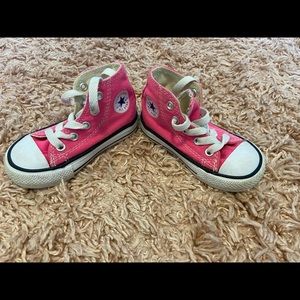 Toddler pink Converse Chuck Taylor All Star